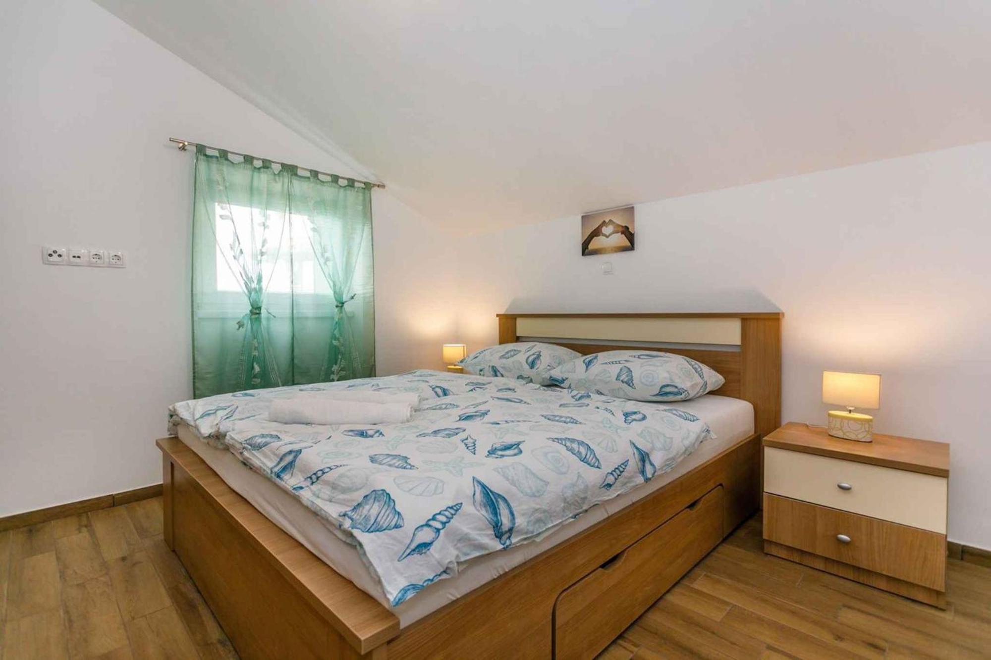 Apartment In Malinska/Insel Krk 38057 Luaran gambar